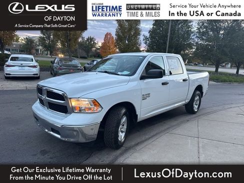 Used 2022 RAM 1500 Classic SLT image 7