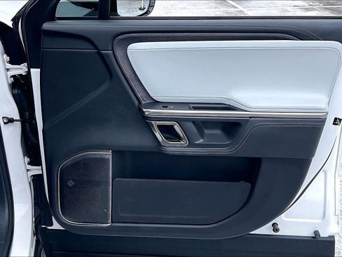 Used 2023 Rivian R1S Launch Edition AWD/4WD image 41