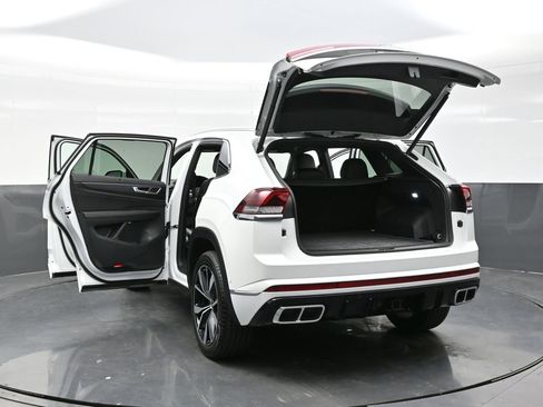 Used 2025 Volkswagen Atlas Cross Sport SEL Premium R-Line image 35