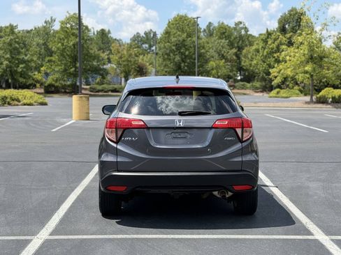 Used 2016 Honda HR-V EX image 6