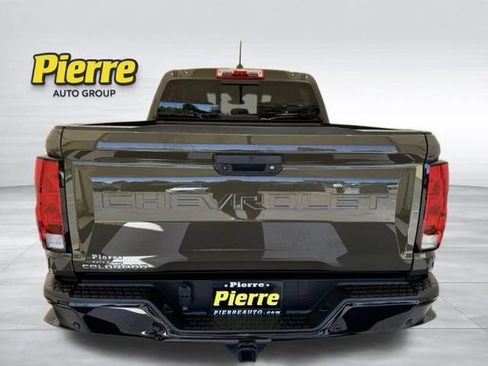 Used 2024 Chevrolet Colorado Trail Boss w/ Technology Package AWD/4WD image 3