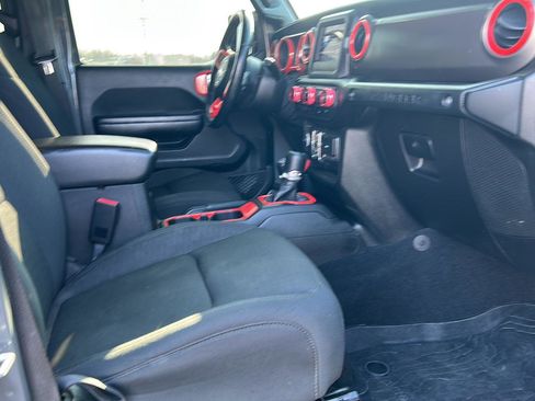 Used 2021 Jeep Wrangler Unlimited Sport image 18