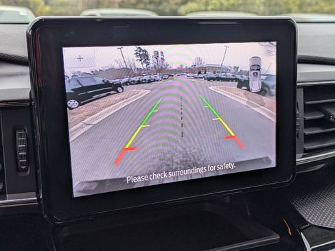 Certified 2024 Ford Explorer ST-Line w/ Class IV Trailer Tow Package image 27