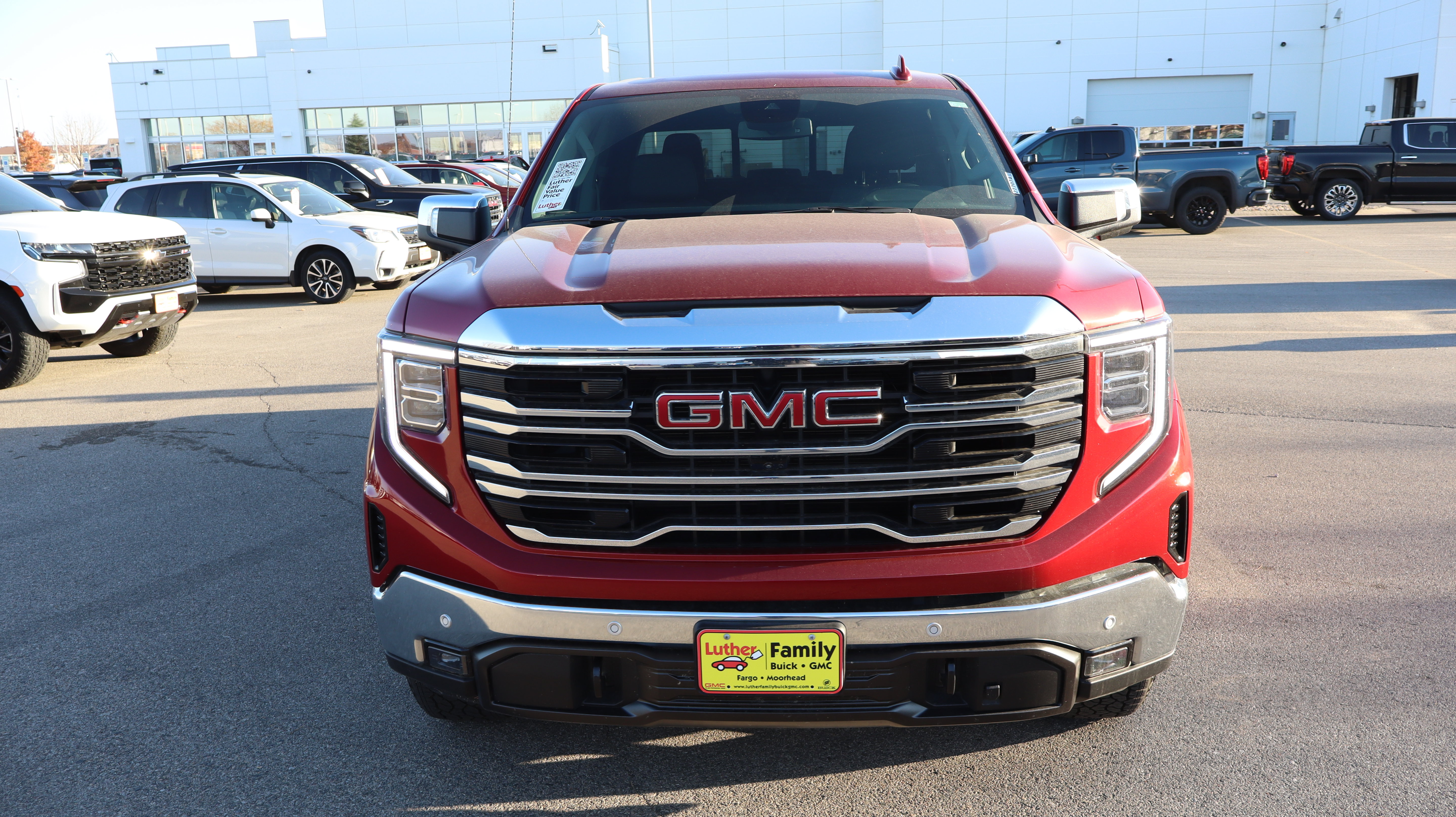 Used 2026 GMC Sierra 1500 SLT w/ SLT Premium Plus Package AWD/4WD image 2