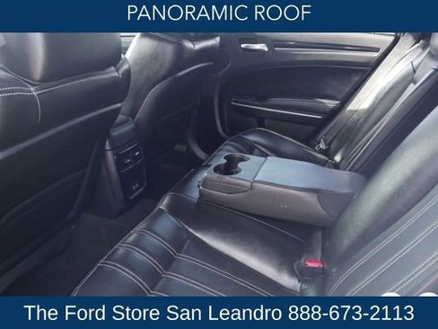 Used 2022 Chrysler 300 S image 8