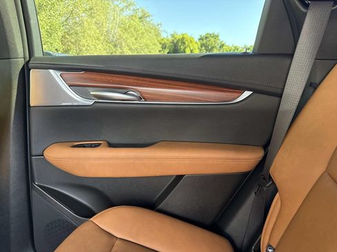 New 2026 Cadillac XT5 Premium Luxury w/ Driver Assist Package FWD image 15