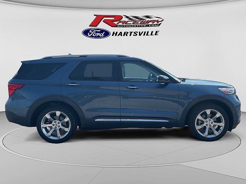 Used 2020 Ford Explorer Platinum w/ Premium Technology Package AWD/4WD image 6