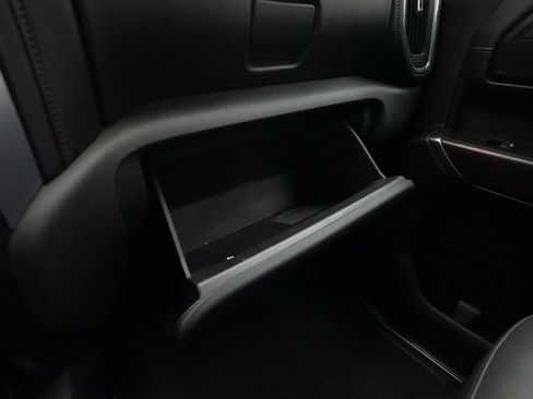 Used 2019 GMC Sierra 1500 SLT w/ SLT Premium Plus Package image 29