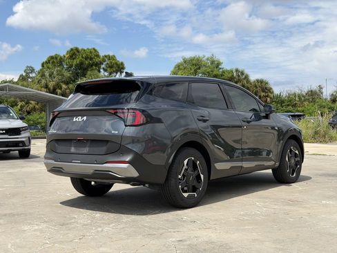 Certified 2026 Kia Sportage S AWD/4WD image 4