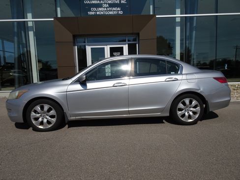 Used 2009 Honda Accord EX-L image 2