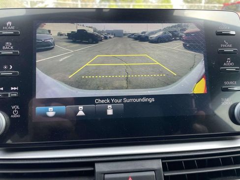 Used 2022 Honda Accord Sport image 39