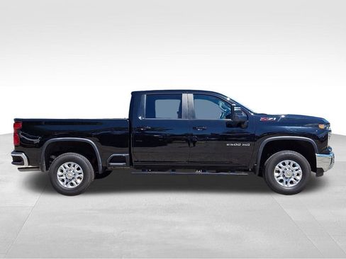Certified 2024 Chevrolet Silverado 2500 LT AWD/4WD image 8