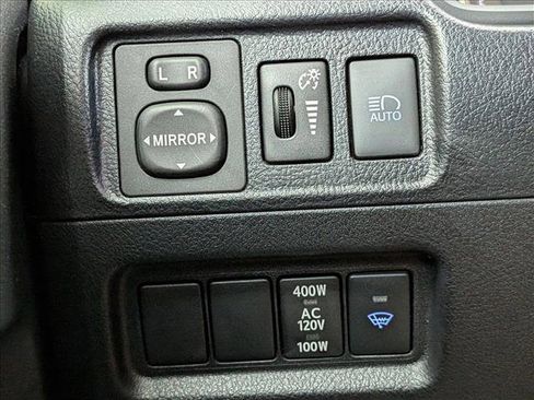 Used 2022 Toyota 4Runner SR5 image 11