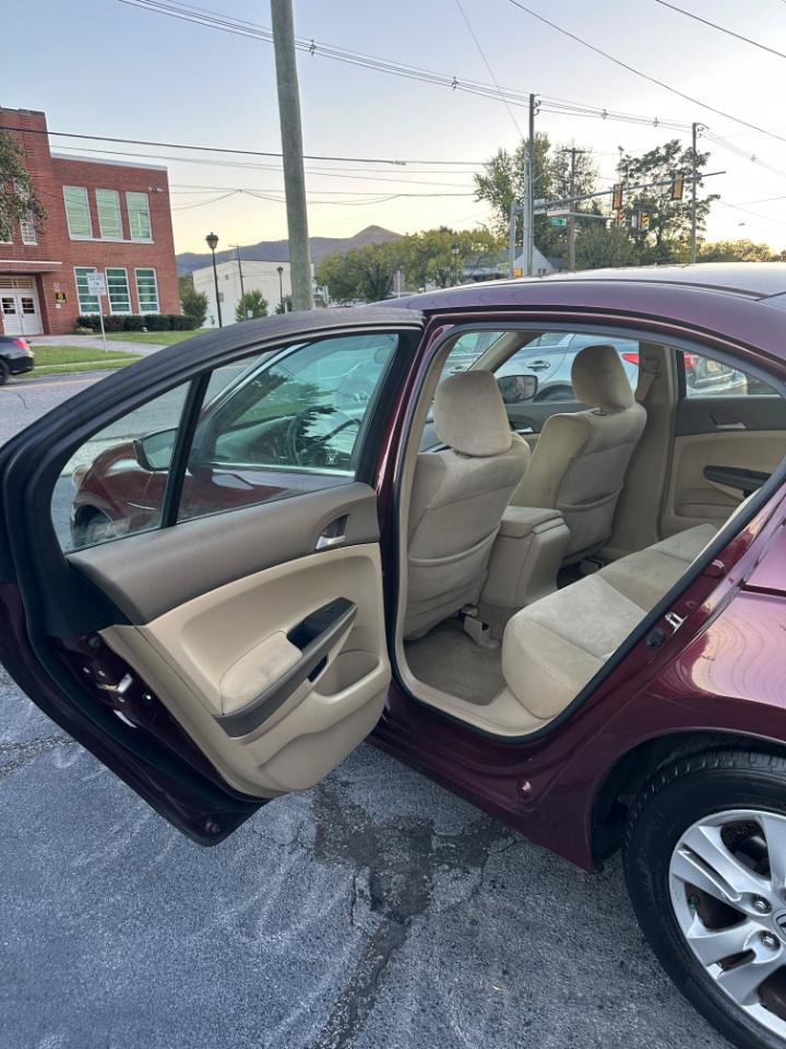 Used 2009 Honda Accord LX-P image 14