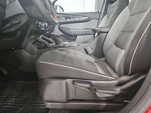 Certified 2025 Chevrolet TrailBlazer LS w/ LS Convenience Package FWD image 33