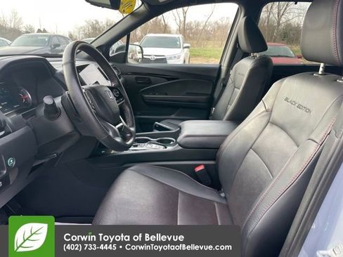 Used 2024 Honda Passport Black Edition image 17