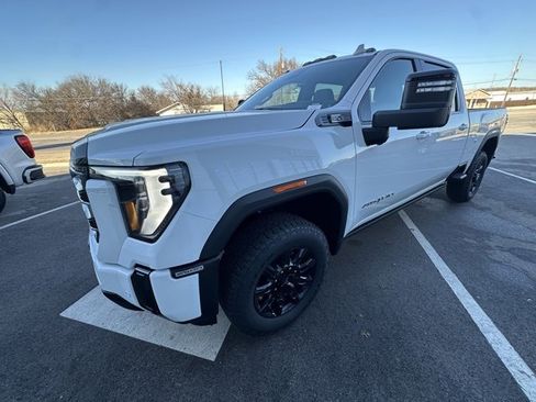 New 2026 GMC Sierra 2500 AT4 w/ AT4 Premium Plus Package image 11