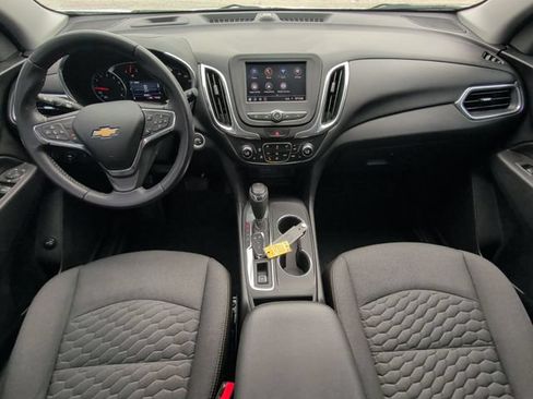 Used 2020 Chevrolet Equinox LT w/ Driver Convenience Package FWD image 26