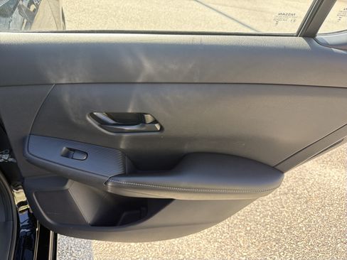 Used 2024 Nissan Sentra SV FWD image 26