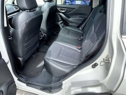 Used 2020 Subaru Forester Limited AWD/4WD image 9