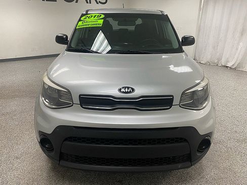 Used 2019 Kia Soul image 2