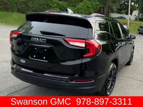 Certified 2023 GMC Terrain SLE w/ Driver Convenience Package AWD/4WD image 9