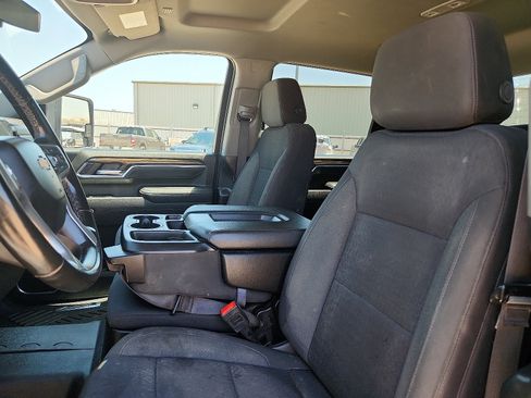 Used 2025 Chevrolet Silverado 2500 LT AWD/4WD image 13