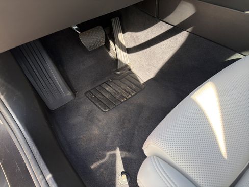 Certified 2025 BMW 540i xDrive image 17