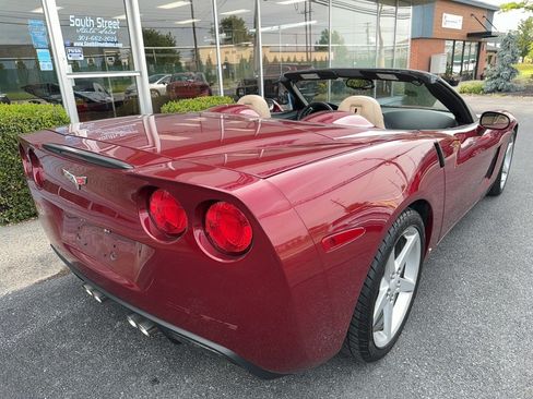 Used 2006 Chevrolet Corvette Convertible w/ Preferred Equipment Group RWD image 4