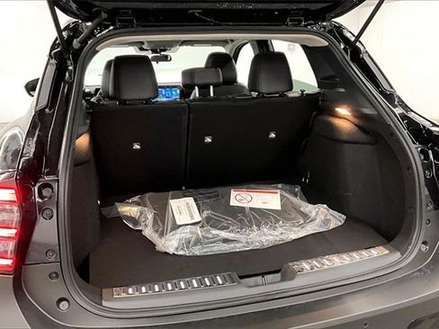 New 2026 Nissan Kicks SR image 39