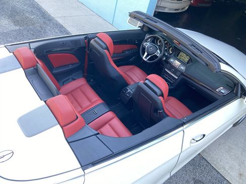 Used 2017 Mercedes-Benz E 550 Cabriolet image 18