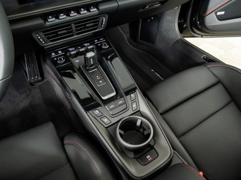 Certified 2026 Porsche 911 Targa 4 GTS image 18