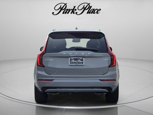 New 2026 Volvo XC90 T8 Ultra w/ Lounge Package AWD/4WD image 4