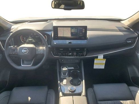 New 2026 Nissan Rogue Platinum w/ Platinum Premium Package image 16