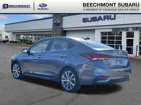Used 2020 Hyundai Accent Limited image 5