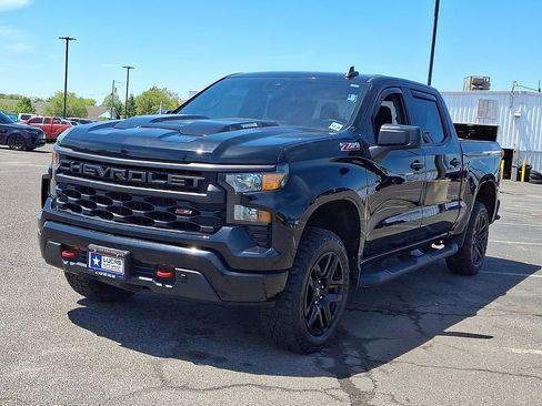 Used 2024 Chevrolet Silverado 1500 Custom Trail Boss AWD/4WD image 5