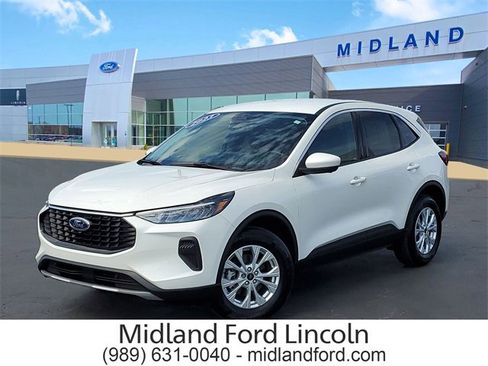 Certified 2023 Ford Escape Active w/ Tech Pack #2 image 1