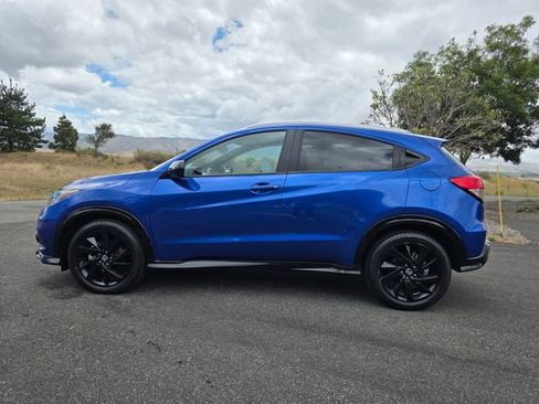 Used 2022 Honda HR-V Sport image 11