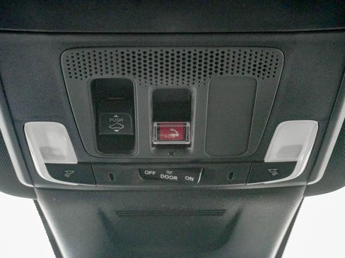 Used 2026 Honda CR-V Sport Touring image 28