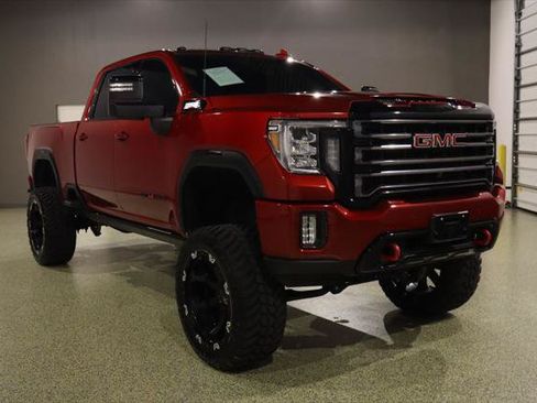 Used 2022 GMC Sierra 2500 AT4 w/ AT4 Preferred Package AWD/4WD image 1