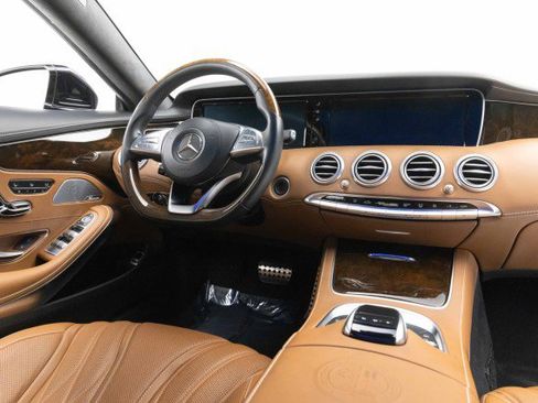 Used 2017 Mercedes-Benz S 63 AMG 4MATIC Coupe image 10