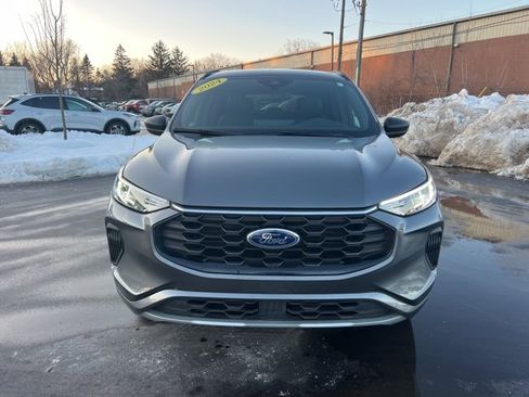 Used 2024 Ford Escape ST-Line w/ Tech Pack #1 image 2