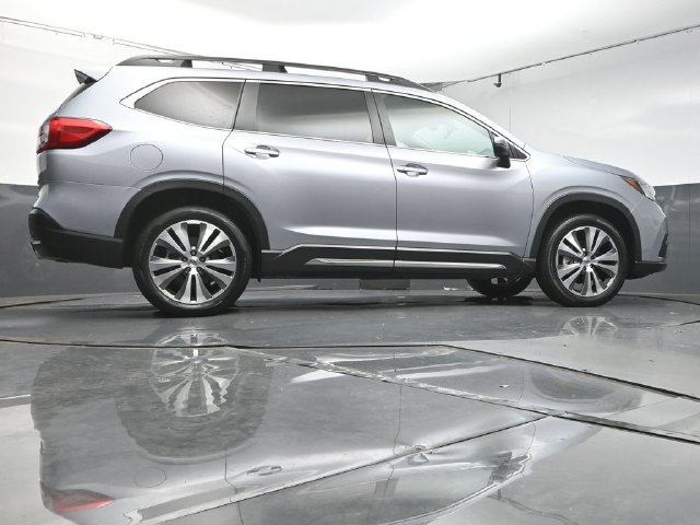 Used 2022 Subaru Ascent Limited AWD/4WD image 39