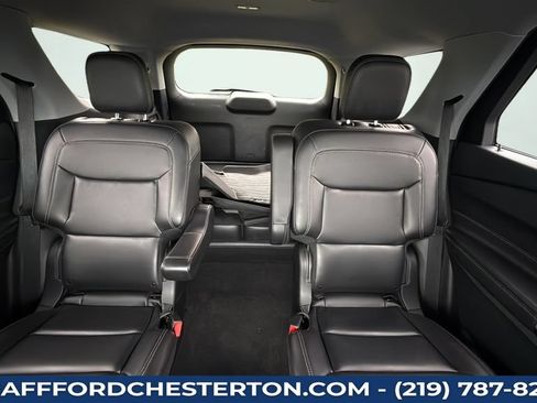 Used 2024 Ford Explorer XLT w/ Equipment Group 202A AWD/4WD image 24