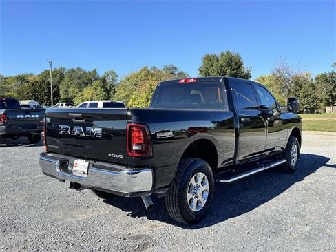 New 2025 RAM 3500 Big Horn image 19