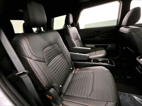 New 2026 Nissan Pathfinder Rock Creek w/ Rock Creek Premium Package AWD/4WD image 34