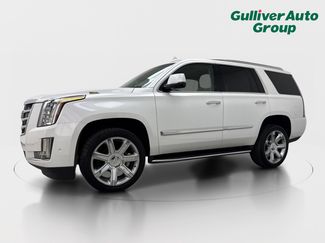 Used 2018 Cadillac Escalade Luxury RWD video 2