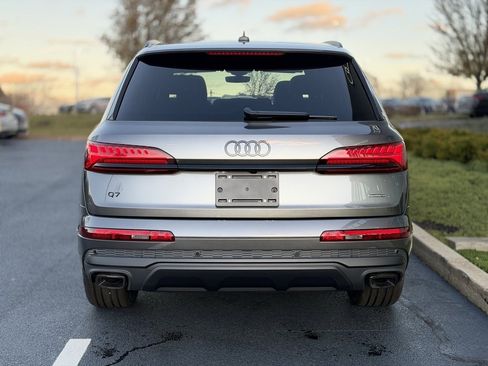 New 2026 Audi Q7 2.0T Premium image 4