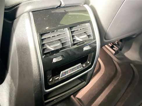 Used 2021 BMW X5 xDrive40i w/ Premium Package image 24