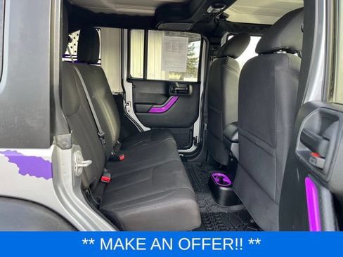 Used 2018 Jeep Wrangler Unlimited Sport S AWD/4WD image 29